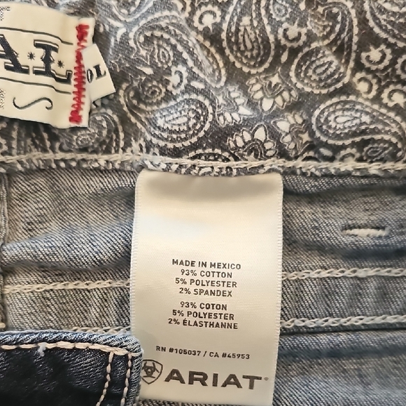 Ariat Women's Bootcut Jeans 30L - Picture 3 of 10
